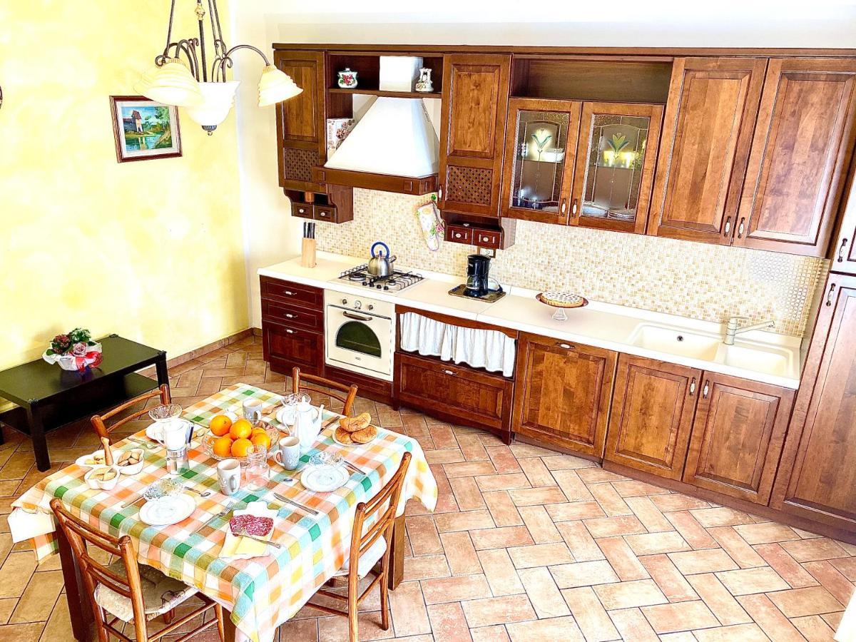 Agriturismo L'Antica Quercia Помаранче Екстериор снимка