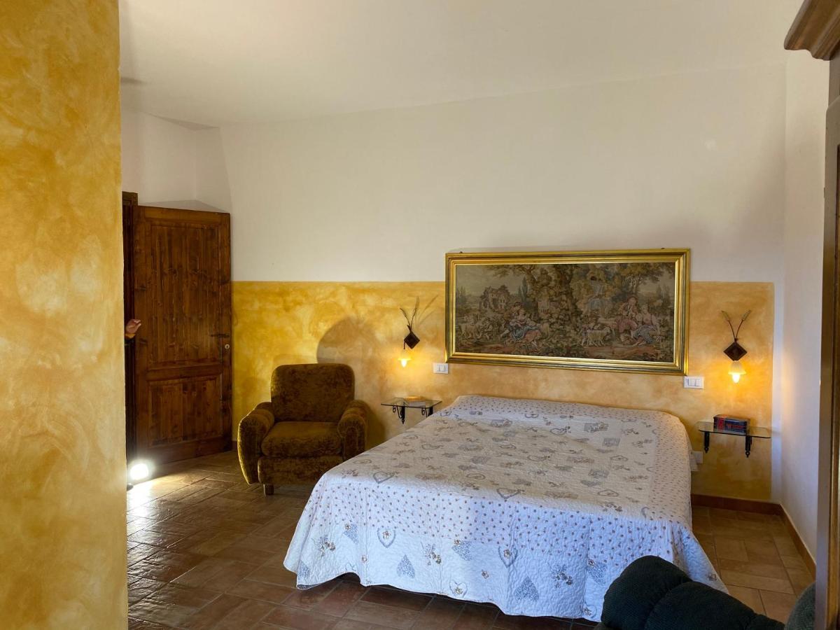 Agriturismo L'Antica Quercia Помаранче Екстериор снимка